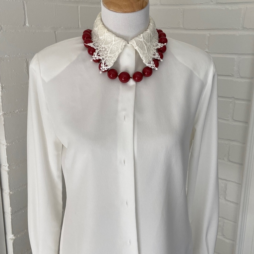 Classic JH Collectibles White Fancy Dressy Blouse With Eyelet Lace Trim Size 4
